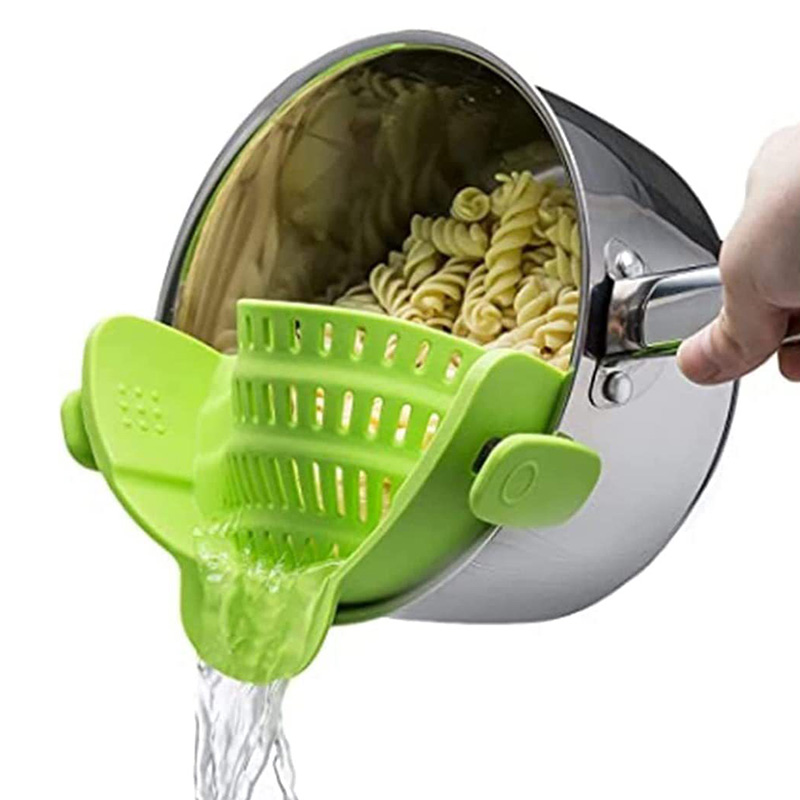 Silicone drain strainer